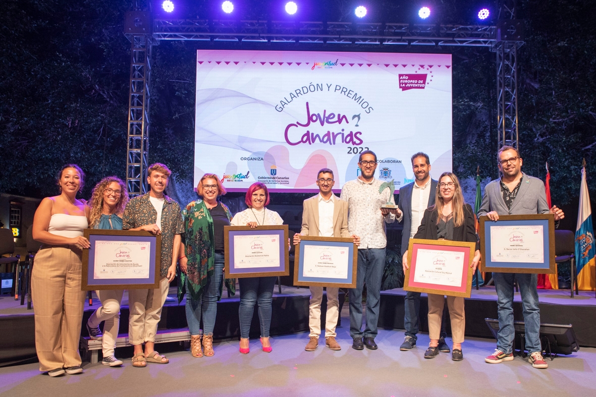 Canarias reconoce el compromiso social con la juventud en la entrega del Galardón y Premios “Joven Canarias” 2022 
